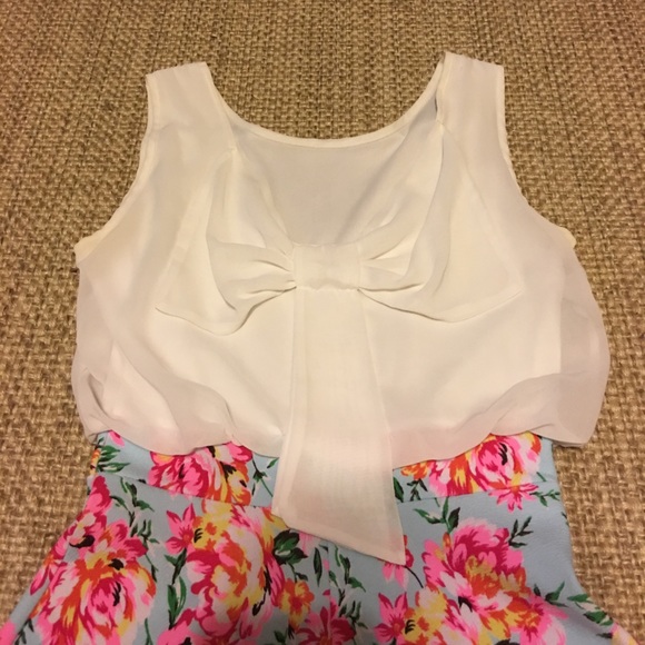 Boutique floral sundress with bow - Picture 5 of 5